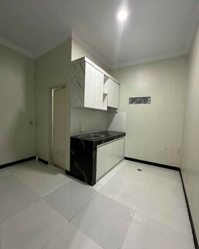 dijual rumah jagakarsa