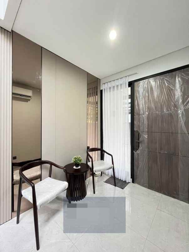 dijual rumah jagakarsa