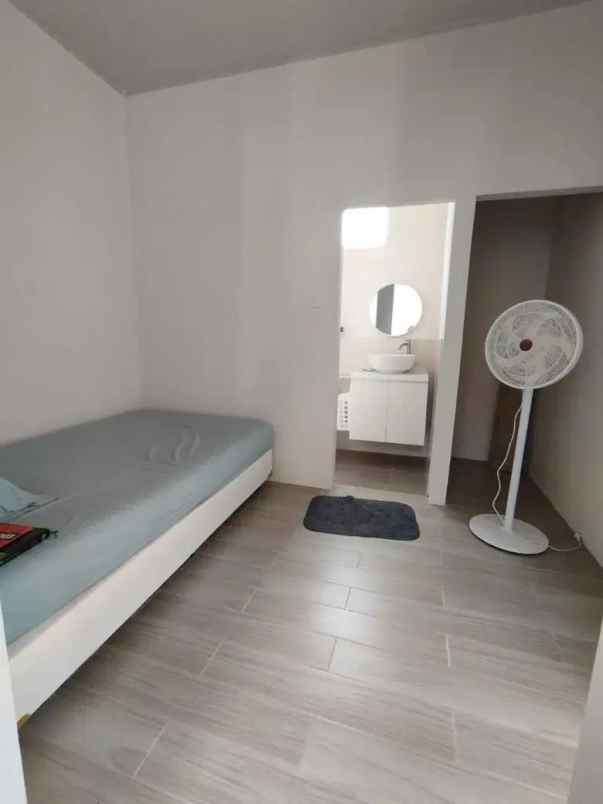 dijual rumah jagakarsa