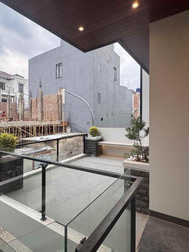 dijual rumah jagakarsa jakarta selatan