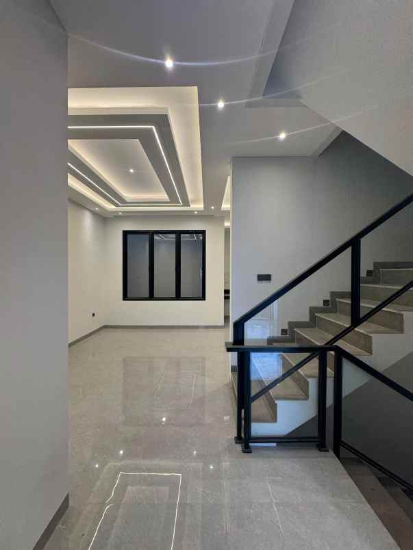 dijual rumah jagakarsa jakarta selatan