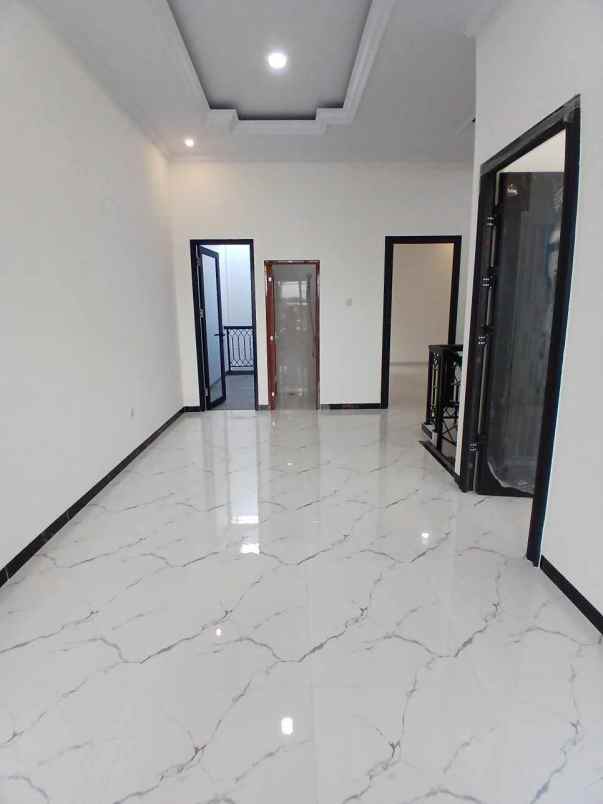 dijual rumah jagakarsa jakarta selatan