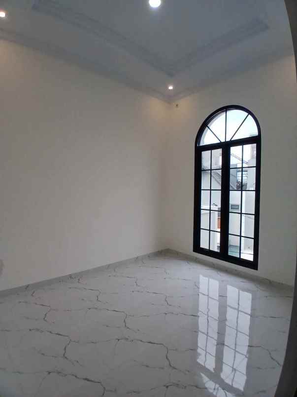 dijual rumah jagakarsa jakarta selatan