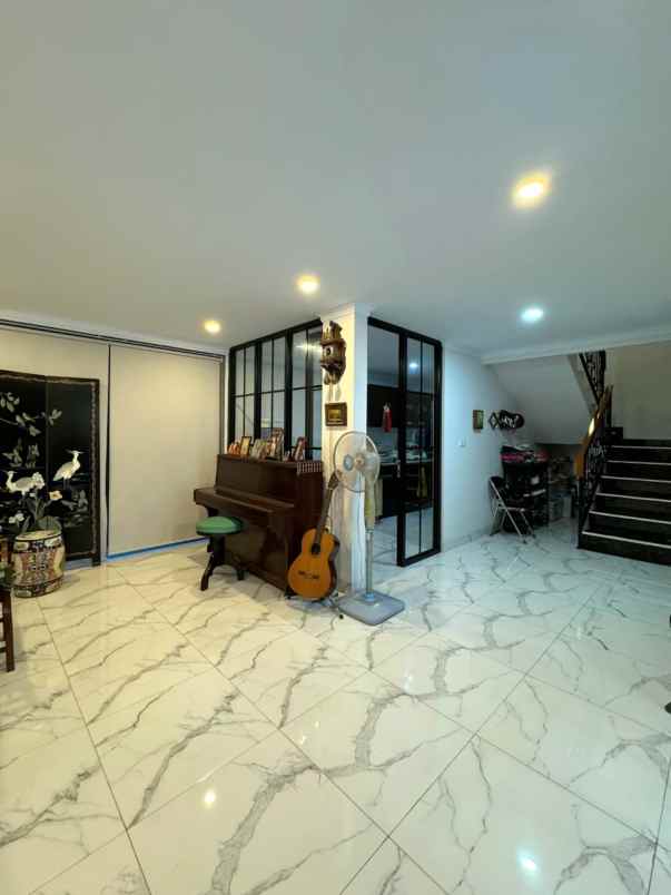 dijual rumah jagakarsa jaksel