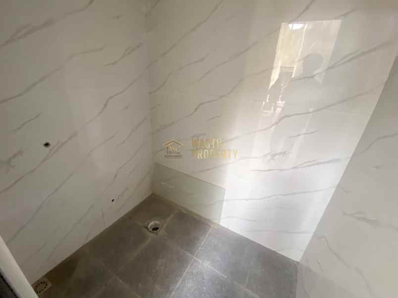 dijual rumah jalan besi jangkang