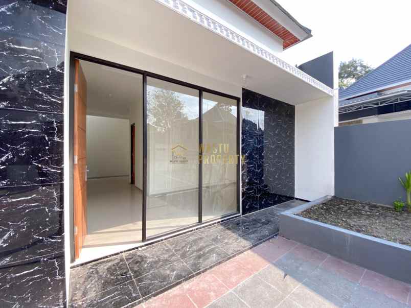 dijual rumah jalan besi jangkang