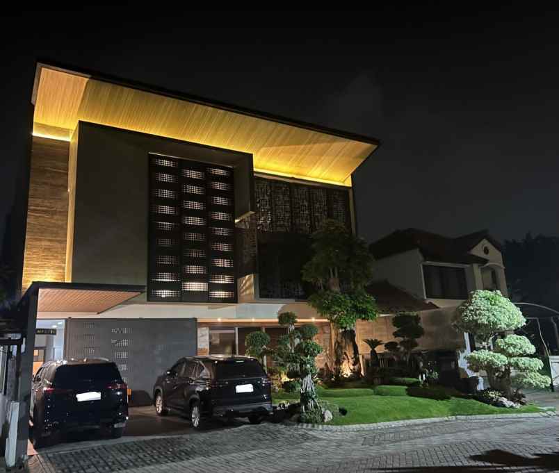 dijual rumah jalan crystal golf citraland