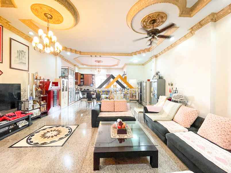 dijual rumah jalan gatot subroto kp lalang