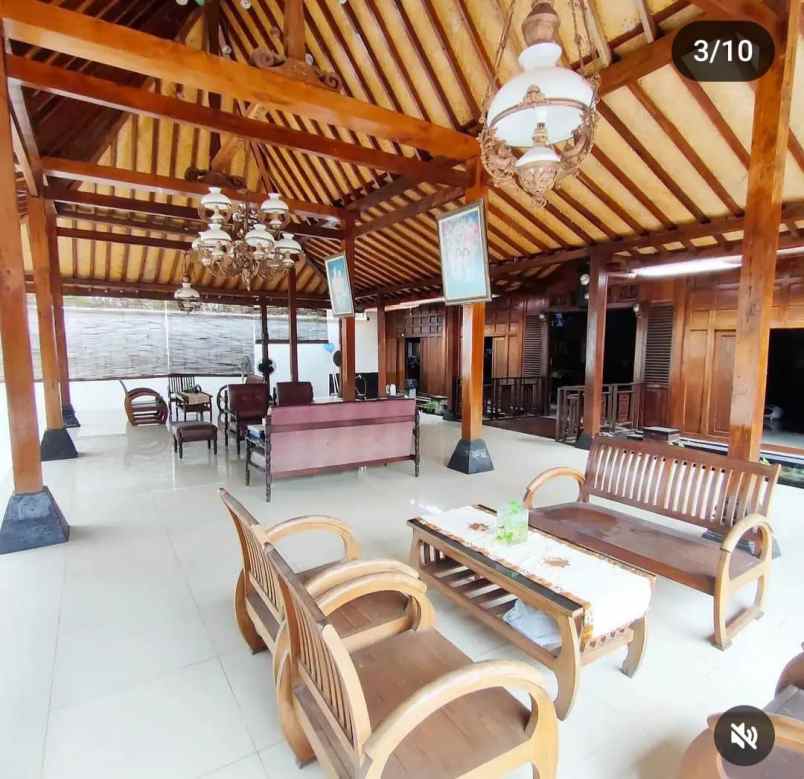 dijual rumah jalan kaliurang km 12 5