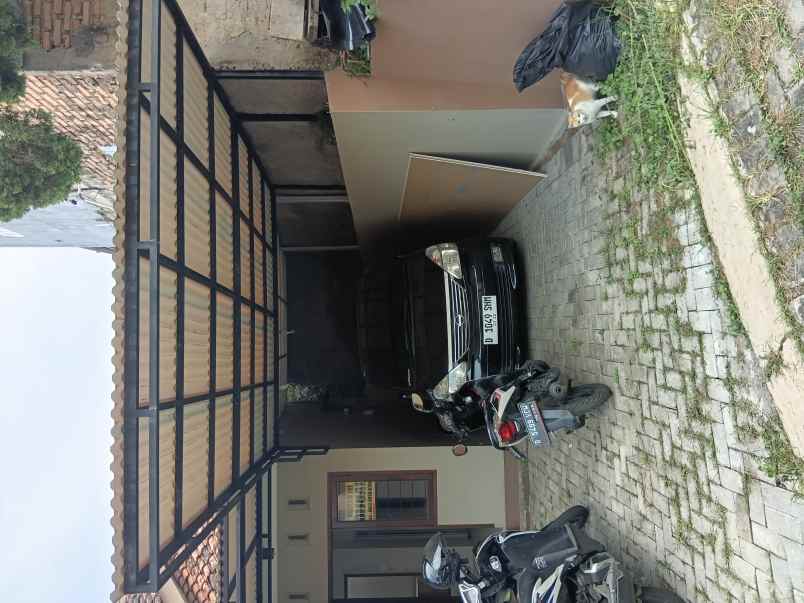 dijual rumah jalan kamarung cimahi utara