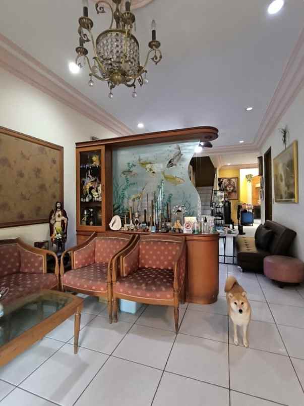 dijual rumah jalan kartini sawah besar