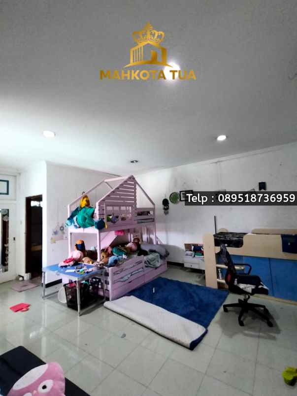 dijual rumah jalan mampang prapatan