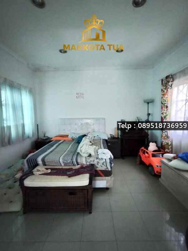 dijual rumah jalan mampang prapatan