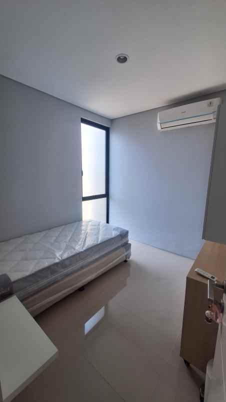 dijual rumah jalan northwest central