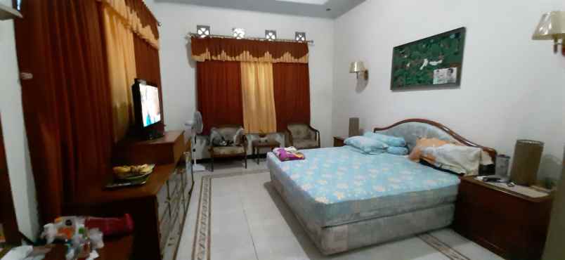 dijual rumah jalan siti 1 kp ciketing
