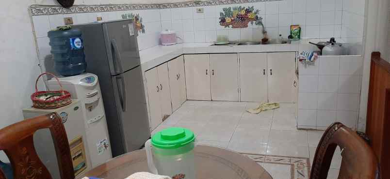 dijual rumah jalan siti 1 kp ciketing