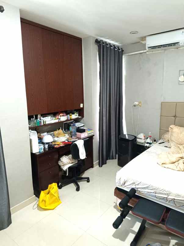 dijual rumah janur elok kelapa gading