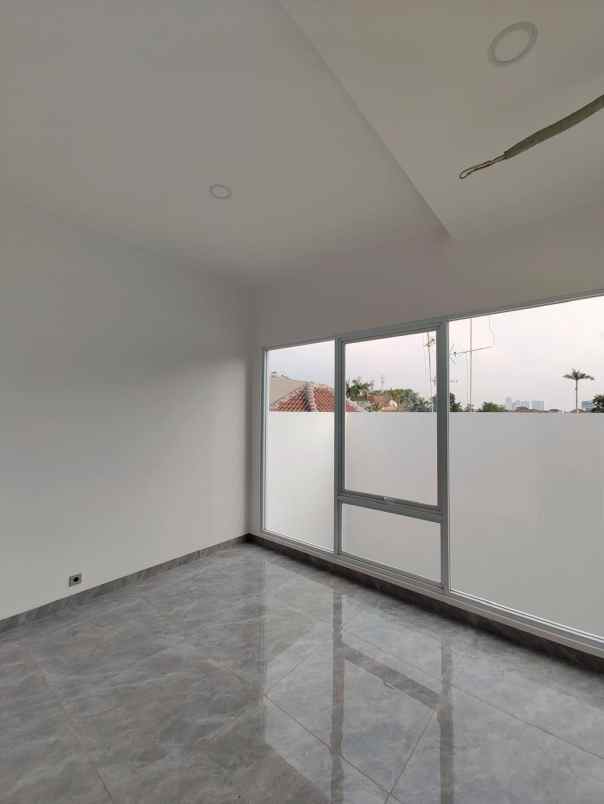 dijual rumah janur elok kelapa gading