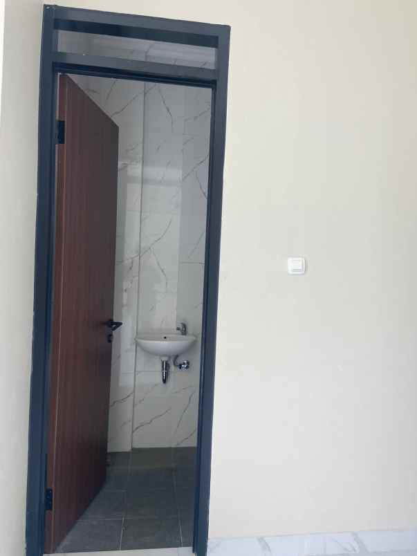 dijual rumah jatiasih