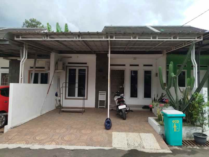 dijual rumah jatiasih bekasi