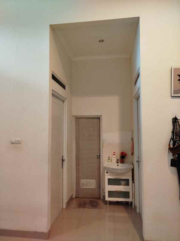 dijual rumah jatiasih bekasi