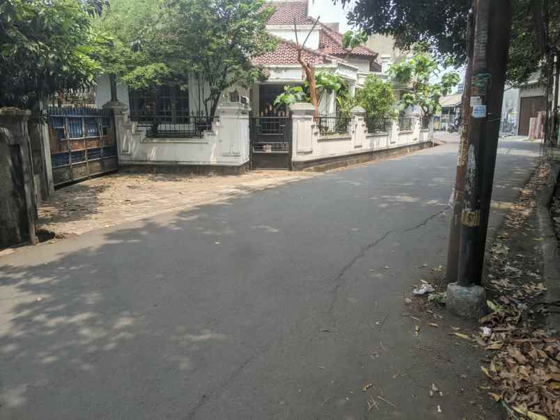 dijual rumah jatimakmur
