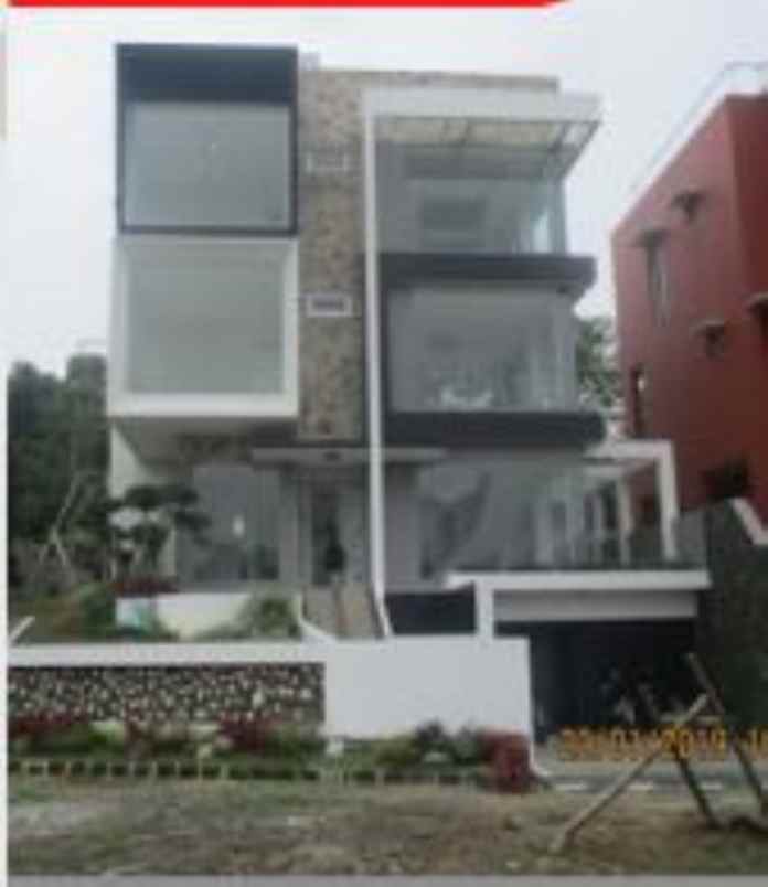 dijual rumah jl ah nasution