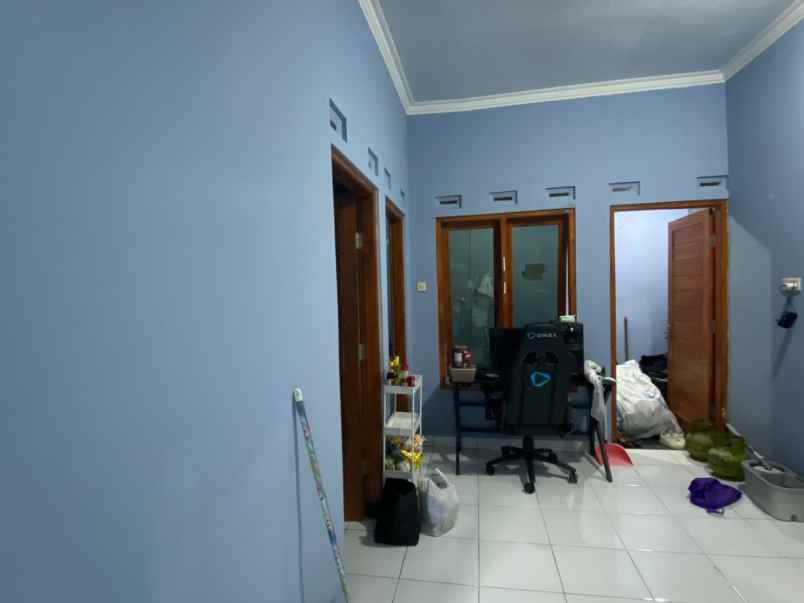 dijual rumah jl bantul km 8