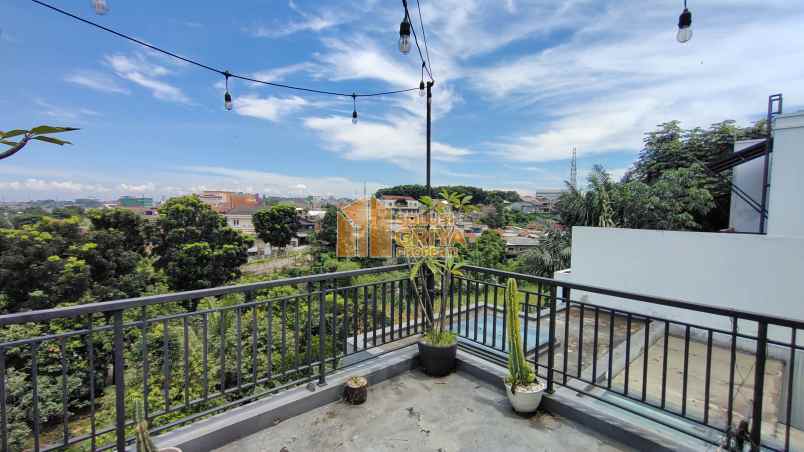 dijual rumah jl bogor nirwana residence