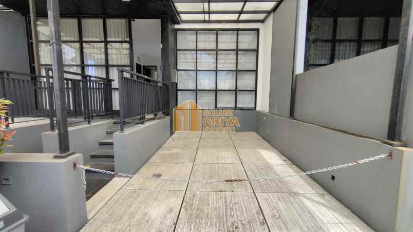 dijual rumah jl bogor nirwana residence