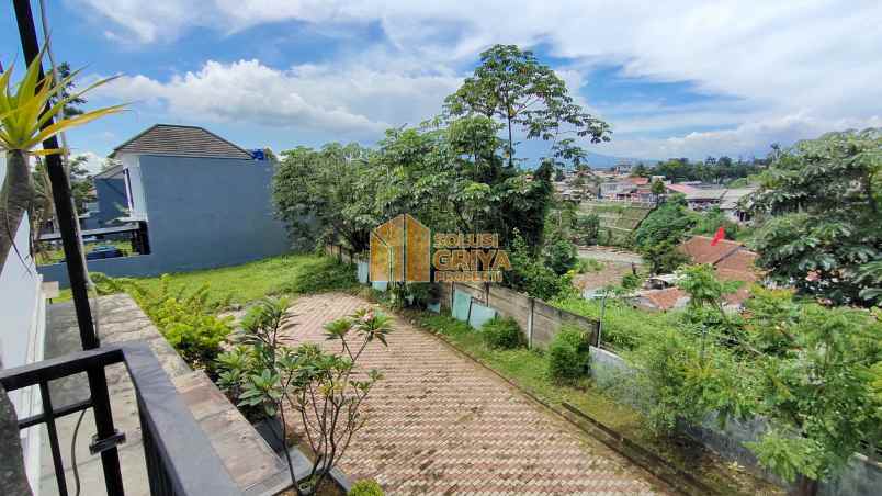 dijual rumah jl bogor nirwana residence