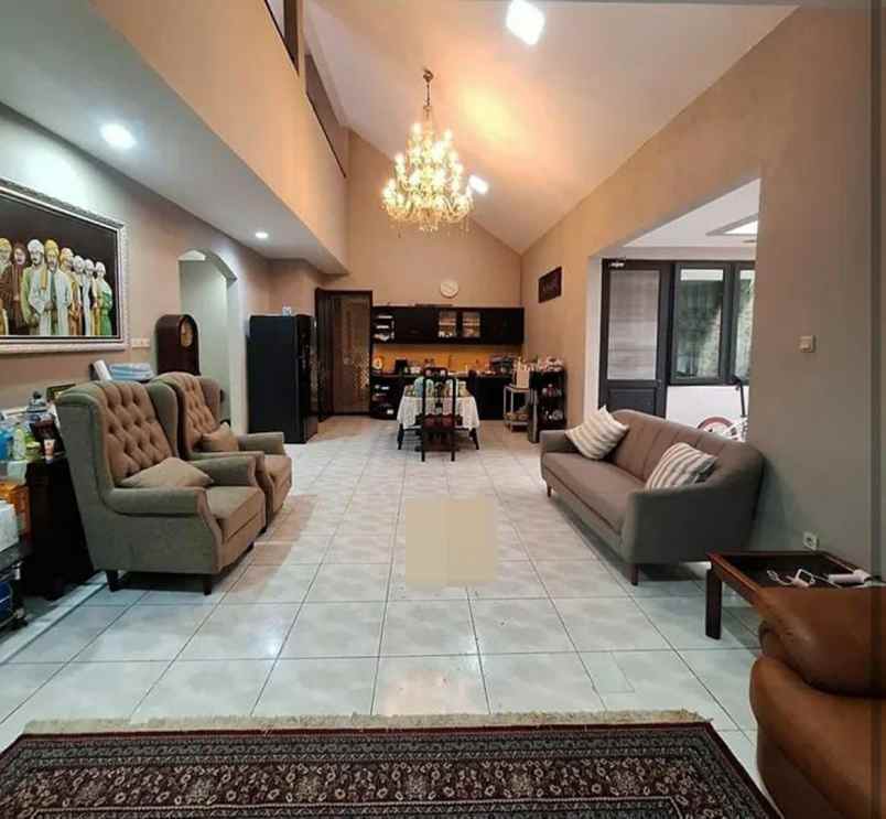 dijual rumah jl cempaka putih tengah