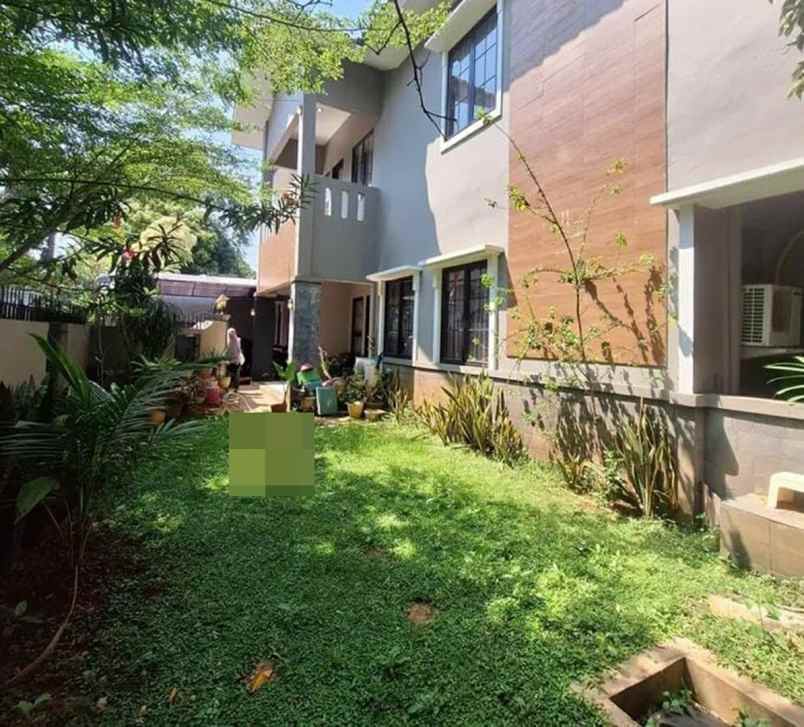 dijual rumah jl cempaka putih tengah