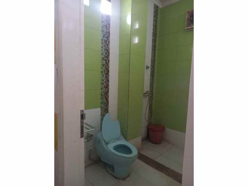 dijual rumah jl cendrawasih no 18 a rt