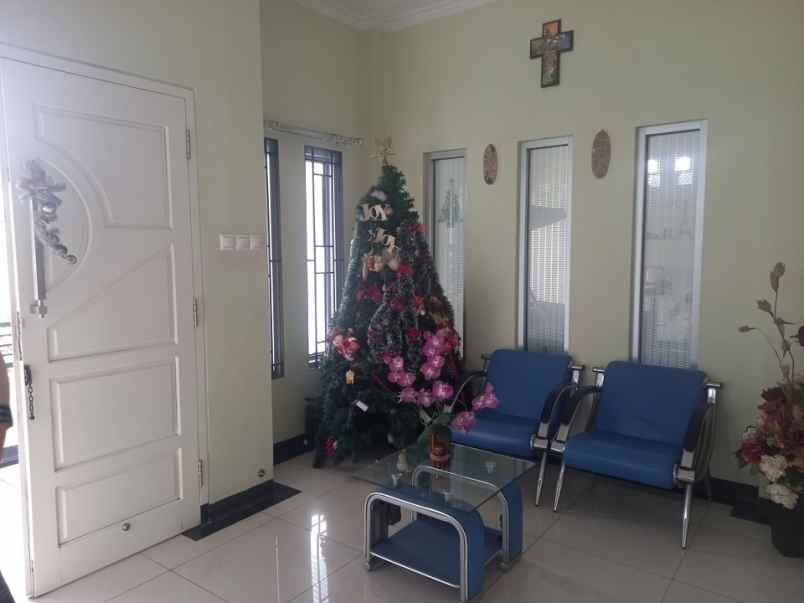 dijual rumah jl cendrawasih no 18 a rt