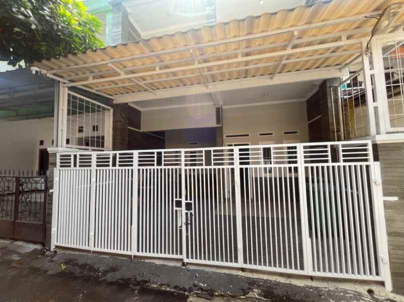 dijual rumah jl kadipaten antapani bandung