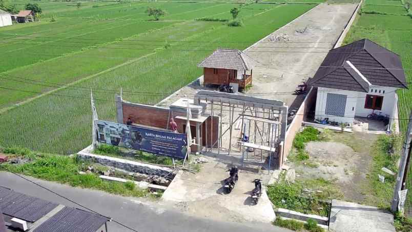 dijual rumah jl kesatuan no 7 plumbon