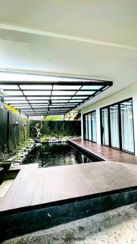 dijual rumah jl kopo