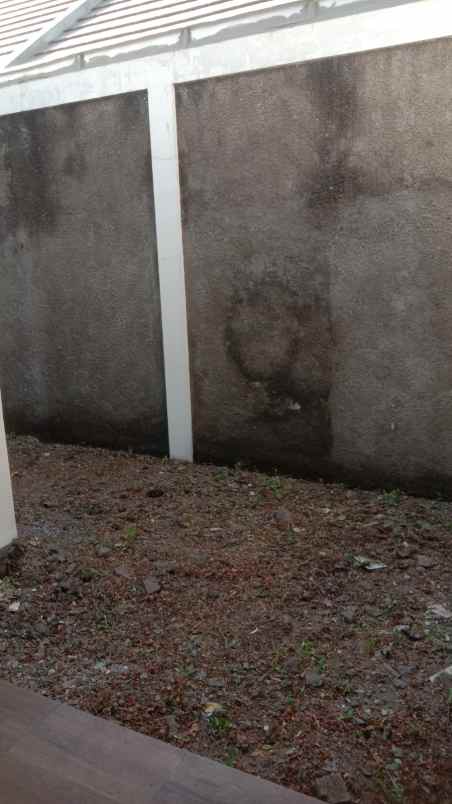 dijual rumah jl legian gununganyar iv