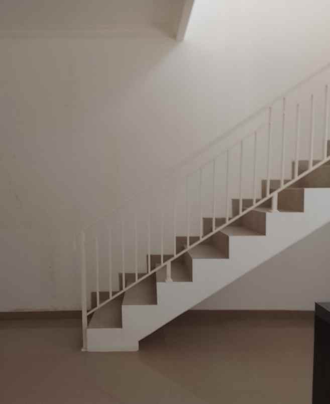 dijual rumah jl merdeka