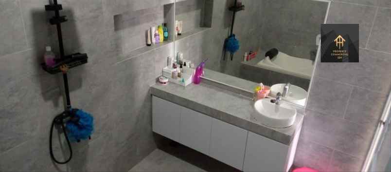 dijual rumah jl nanjung margaasih