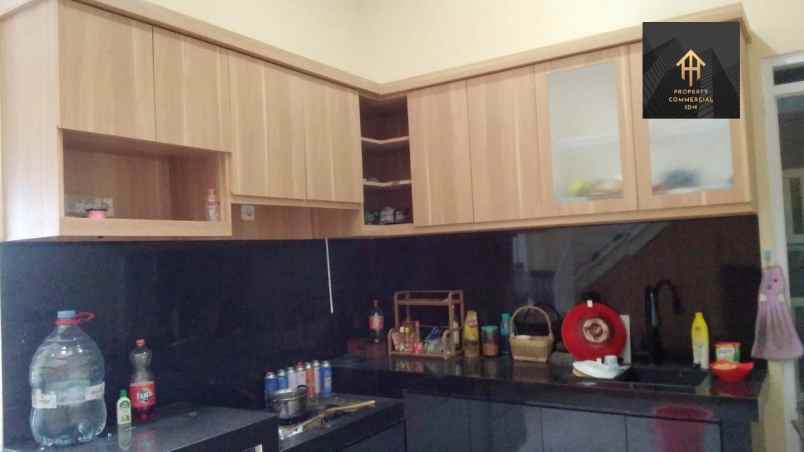 dijual rumah jl nanjung margaasih