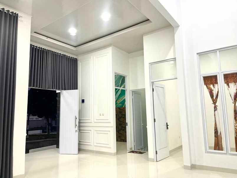 dijual rumah jl palasari kel sudajaya