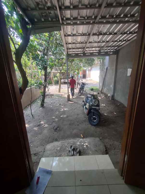 dijual rumah jl parangtritis km 11
