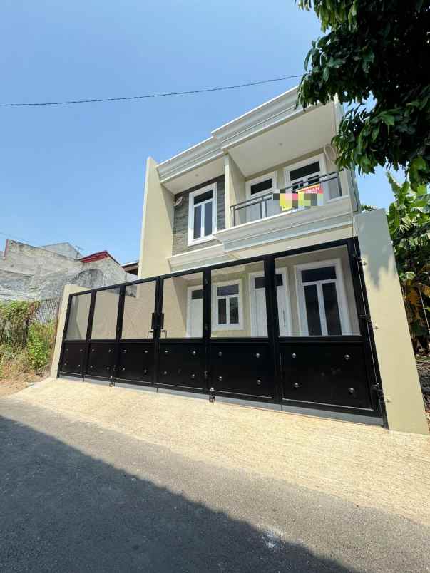 dijual rumah jl pondok kelapa duren