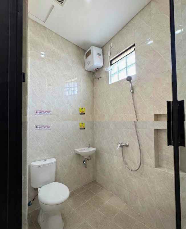 dijual rumah jl rancakihiang rancaekekek