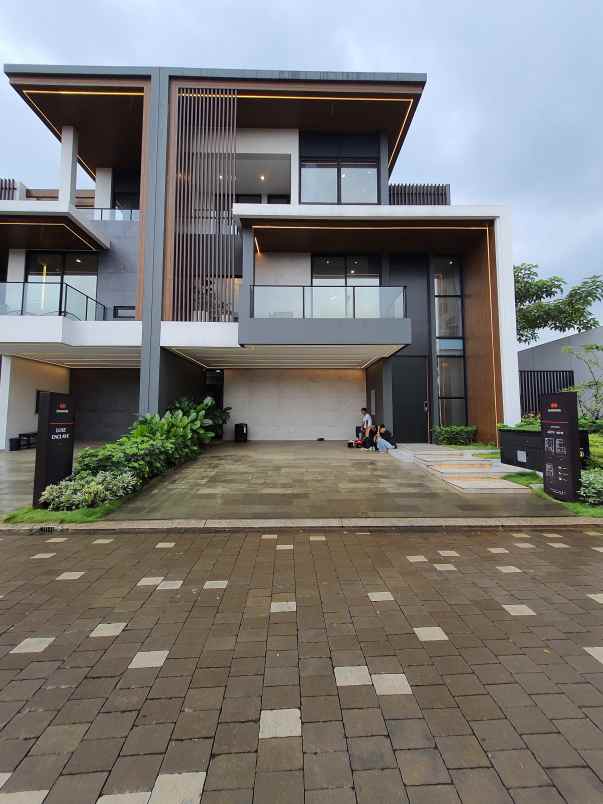 dijual rumah jl raya bojongsari no 53