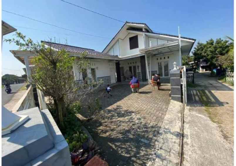 dijual rumah jl raya citalang