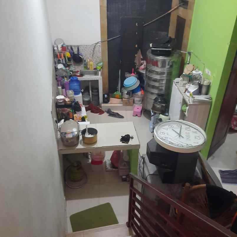 dijual rumah jl serdang baru