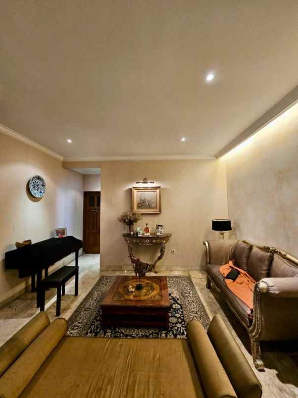 dijual rumah jl suryo senopati rawa